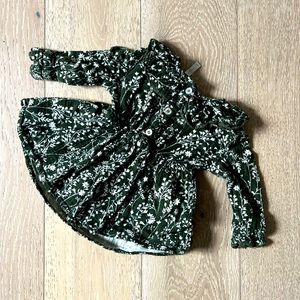 Dress with Ruffle Collar